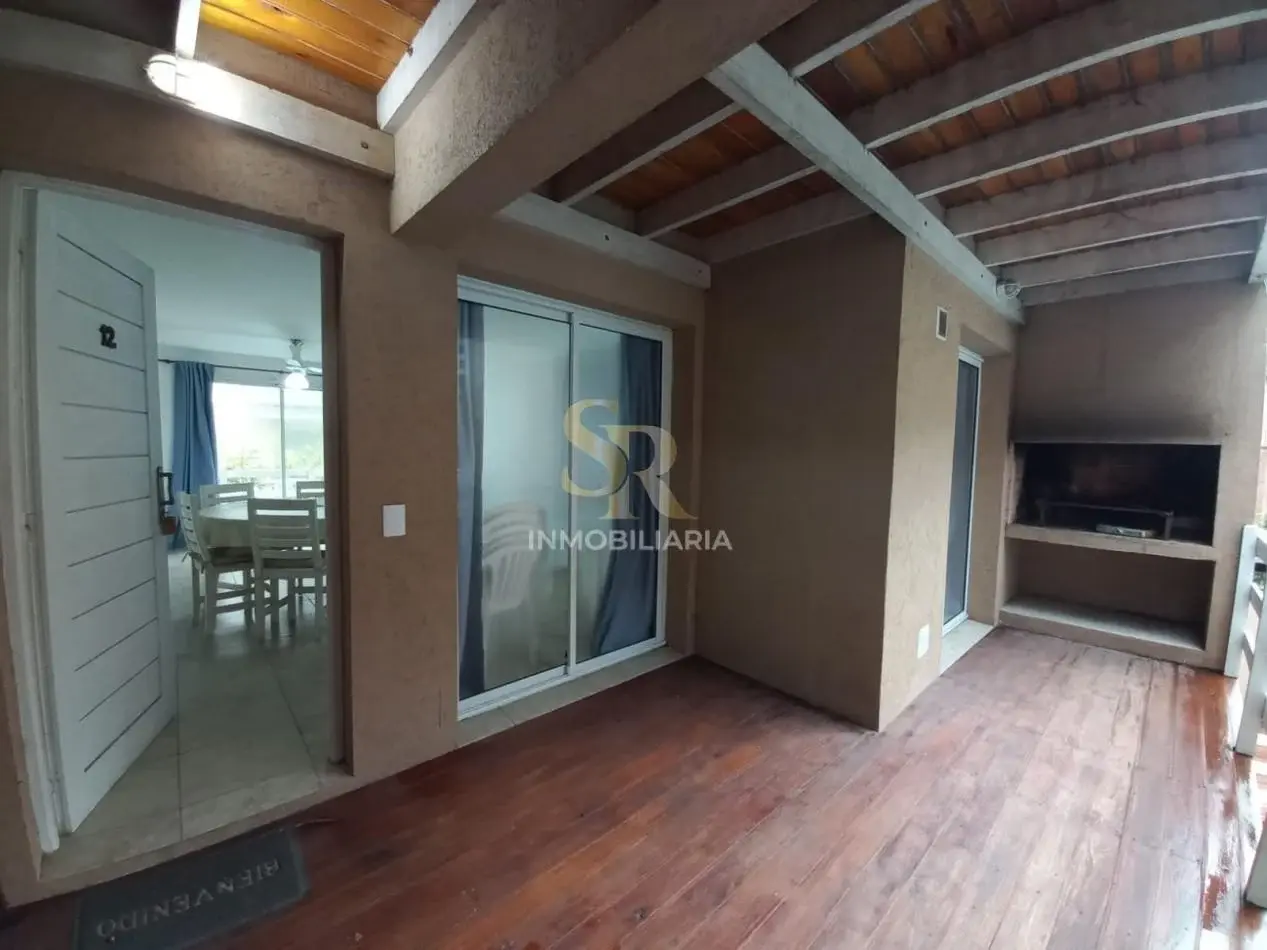 DEPARTAMENTO EN ALQUILER ANUAL 3 AMB ZONA CENTRO CON PILETA 3