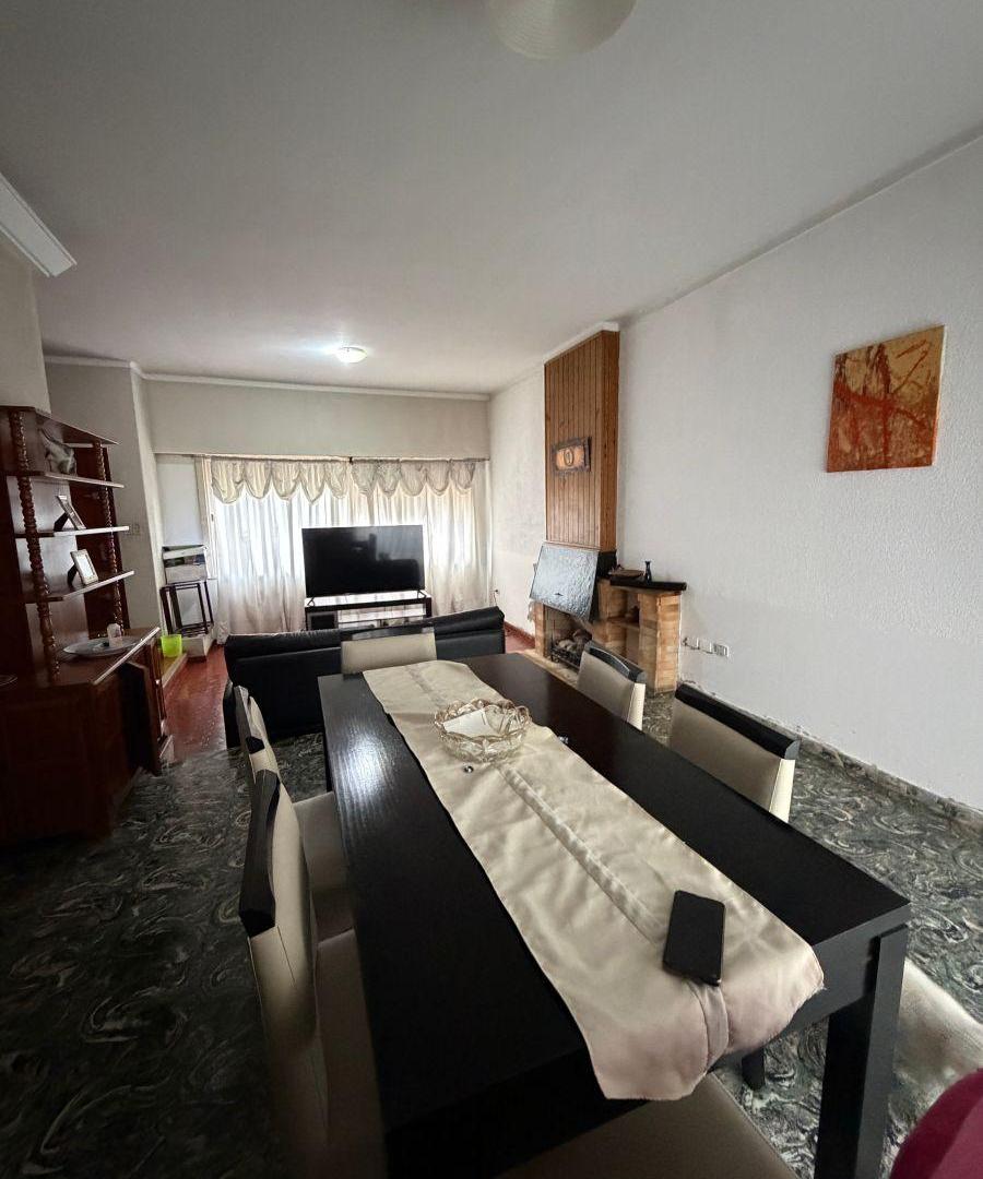 Casa con 580 m2 en venta en Centro