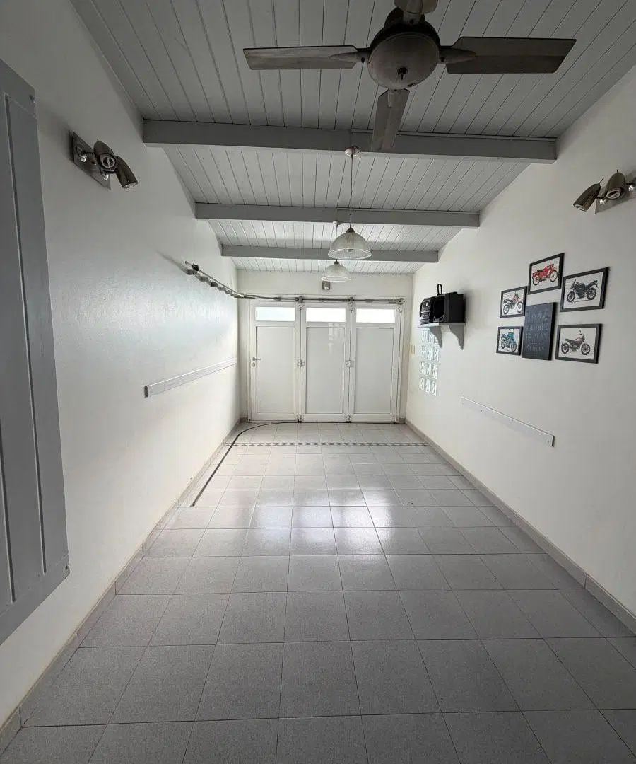 Casa con 3 dormitorios y pileta en venta en Barrio Polo 2
