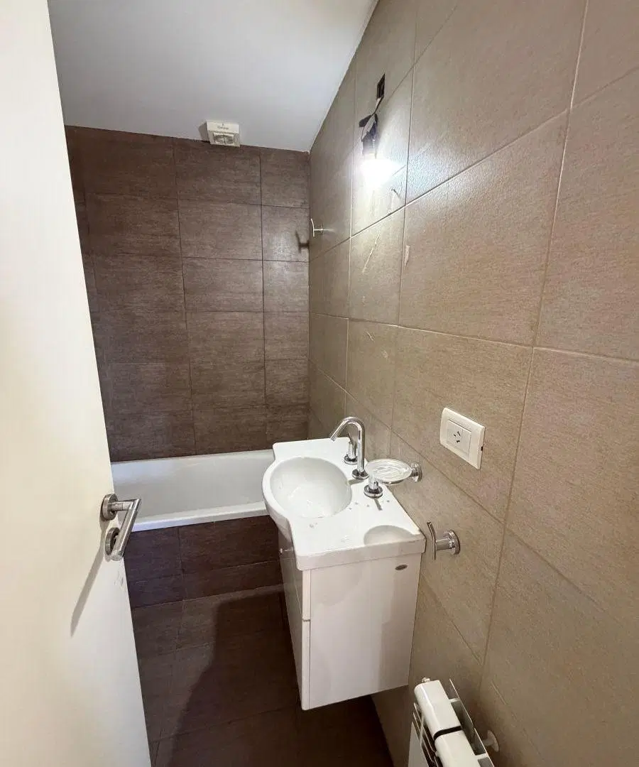 Departamento de 48 m² con 1 dormitorio en venta en Centro 5