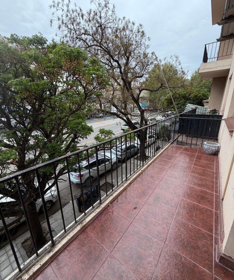 Foto de Departamento de 96 m² con 3 dormitorios en venta en Centro con balcon y, imagen 1