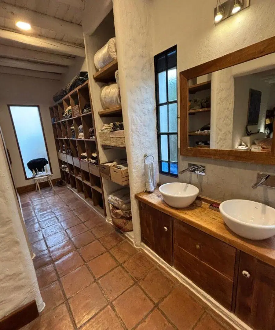 SE VENDE CASA DE CATEGORIA, SAN MARTIN 5