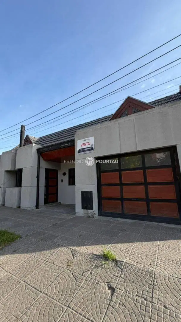 Casa 3 ambientes. | Castelli 1
