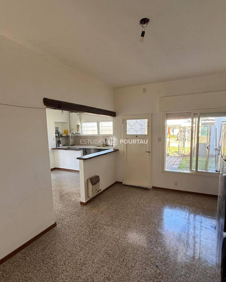 Foto de Casa 4 ambientes 2 dormitorios. | Alfonsina Storni, imagen 1