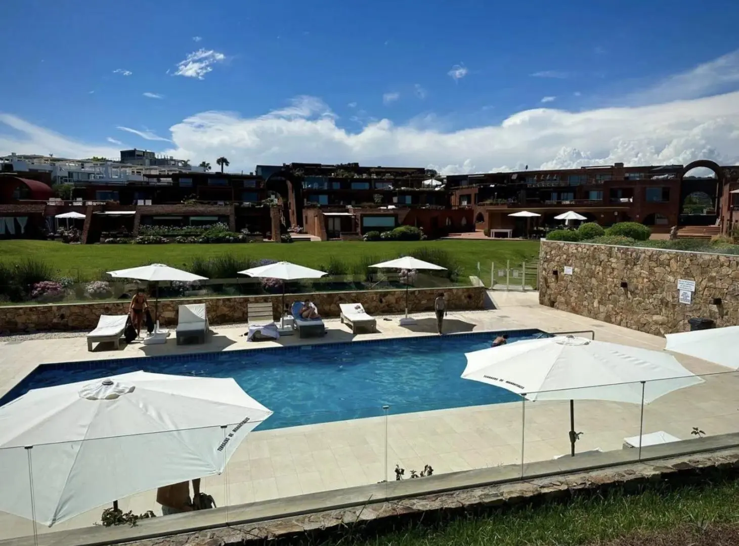 Departamento en Venta en Terrazas de Manantiales 2