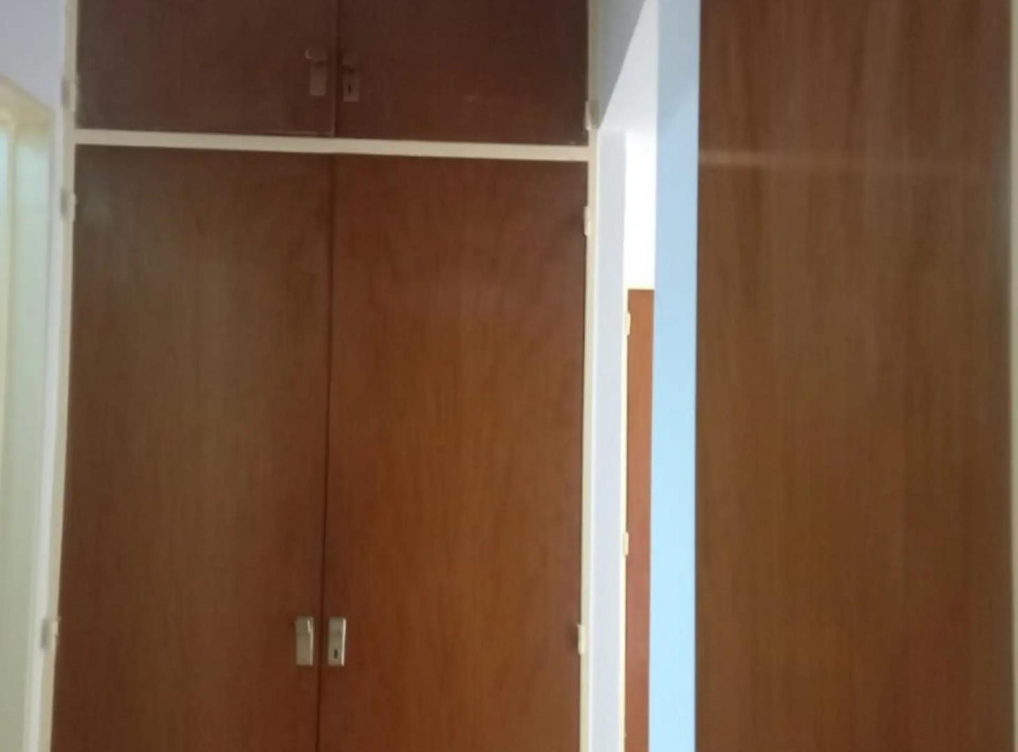 Foto de DEPARTAMENTO DE 2 AMBIENTES CON PATIO , INMEJORABLE UBICACION, imagen 5