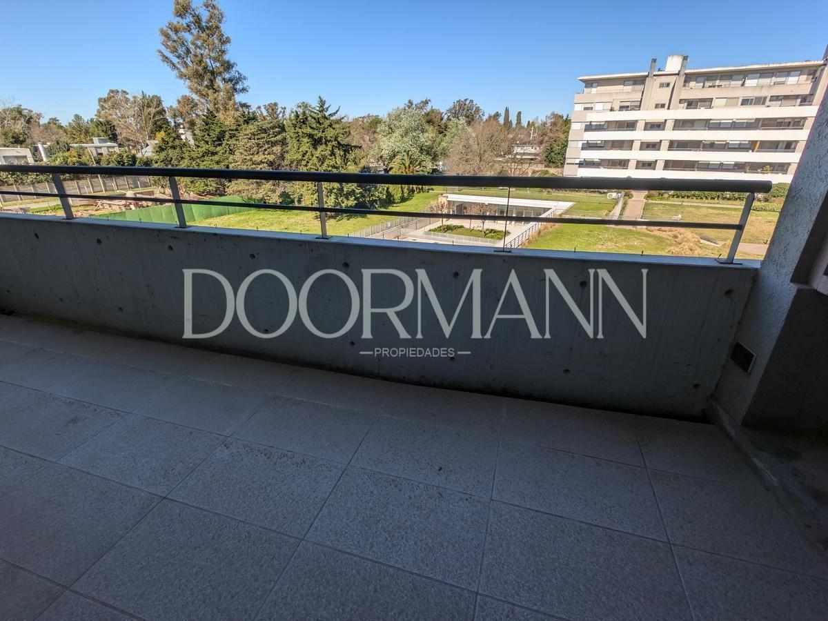 Departamento en venta 2 ambientes cochera PERMUTA