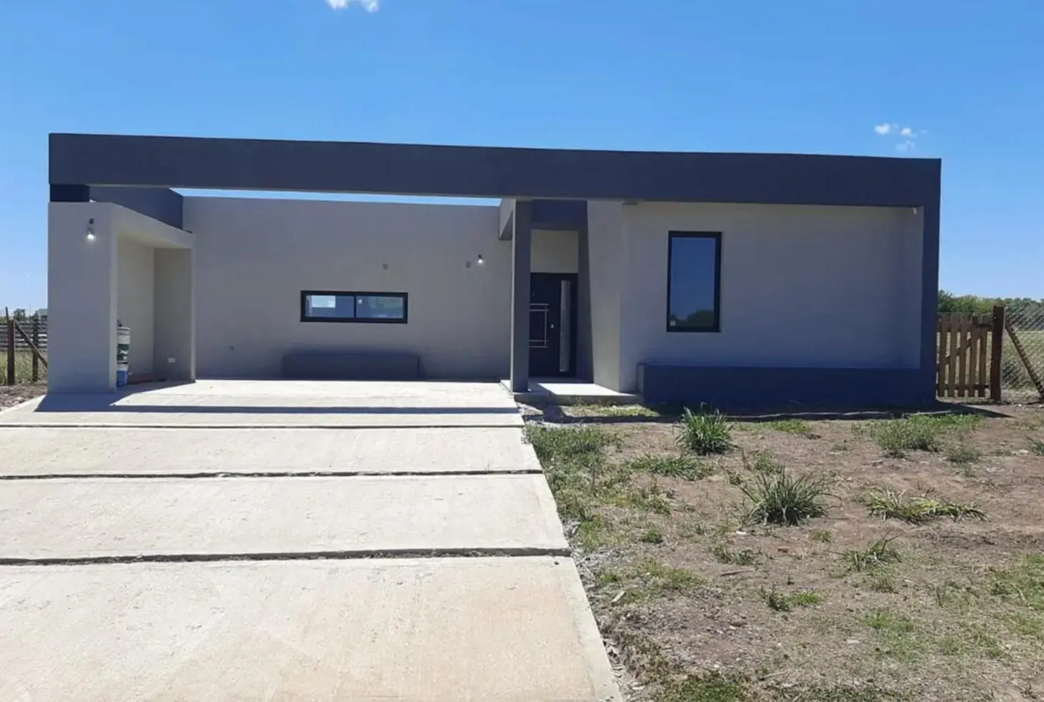 Casa en venta 4 AMBIENTES SAN SEBASTIAN PILETA PERMUTA 2