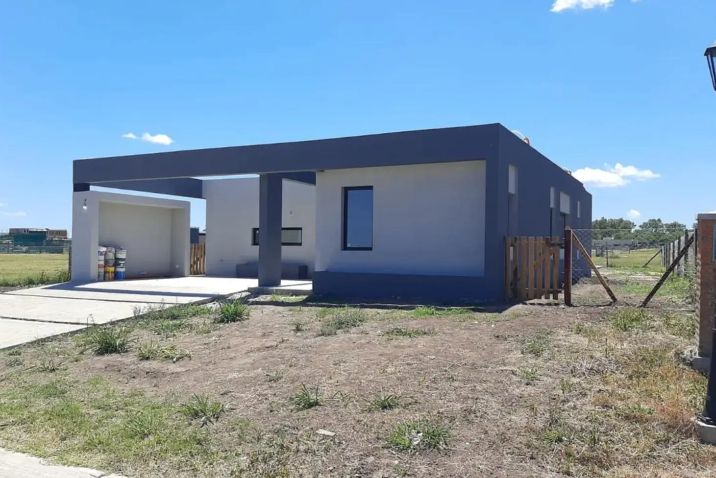 Casa en venta 4 AMBIENTES SAN SEBASTIAN PILETA PERMUTA 3