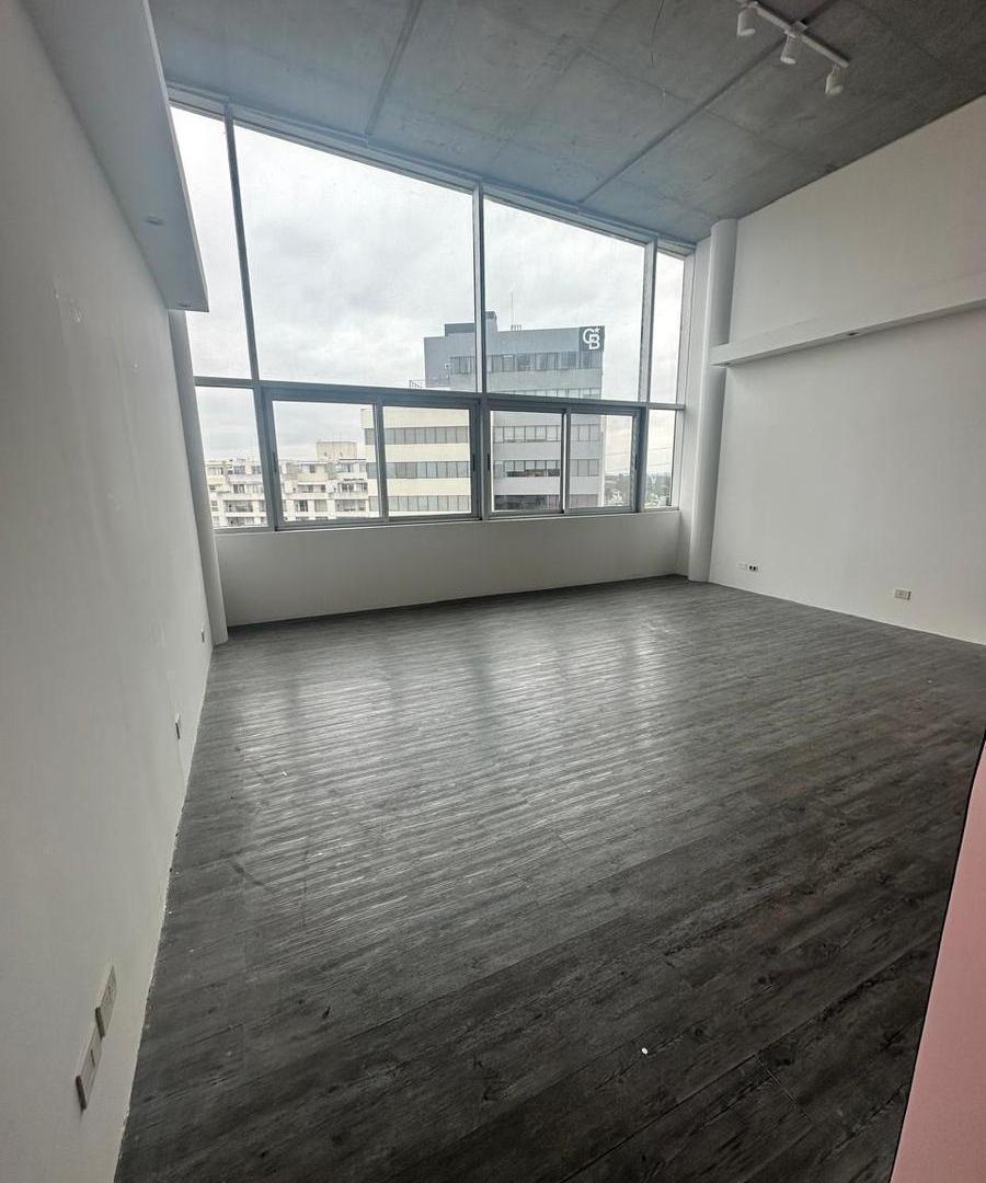 Foto de Oficina en alquiler un ambiente nordelta centro comercial con cochera, imagen 3
