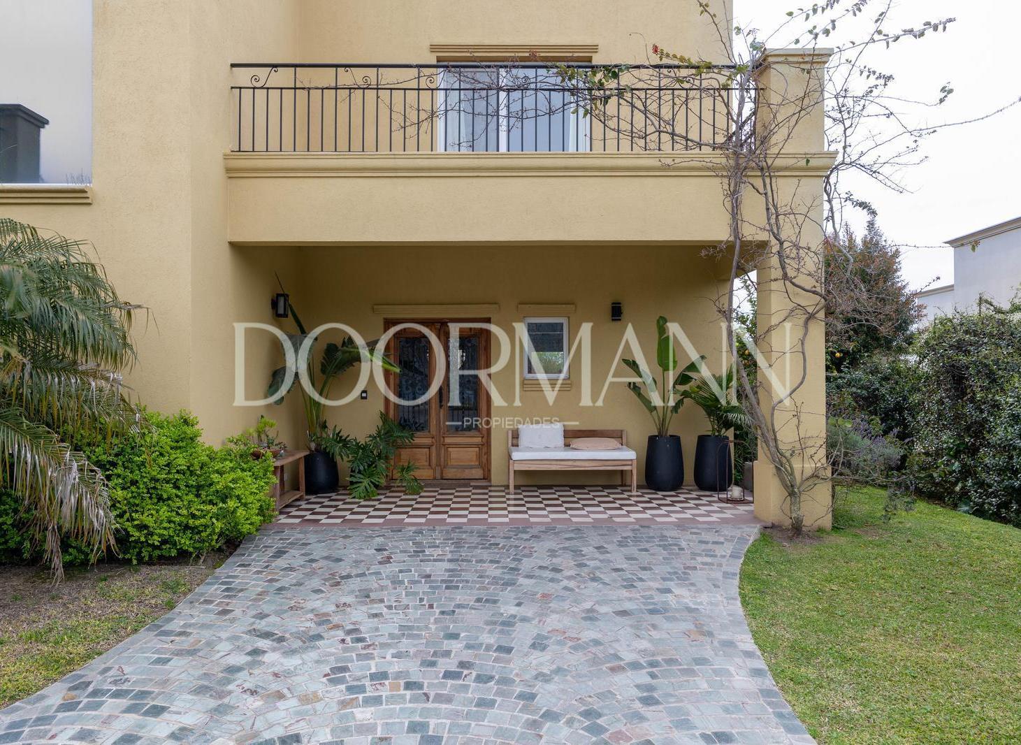 Foto de Casa en venta a la laguna San Benito, imagen 2