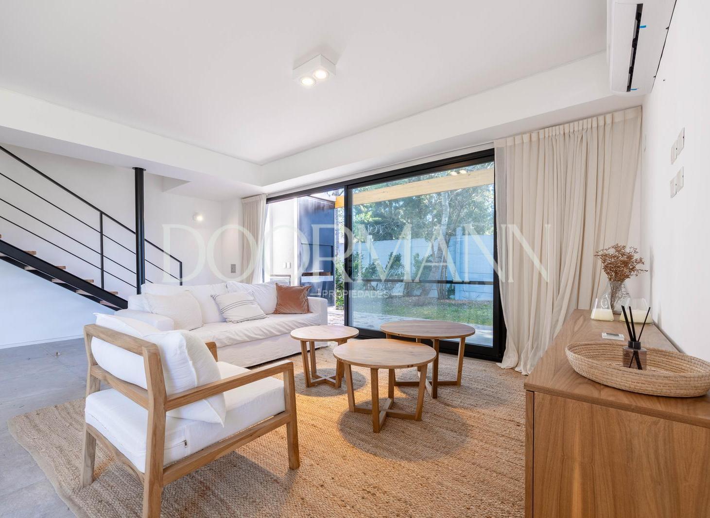 Foto de Casa en venta 3 HABITACIONES JARDÍN BARRIO CERRADO, imagen 1