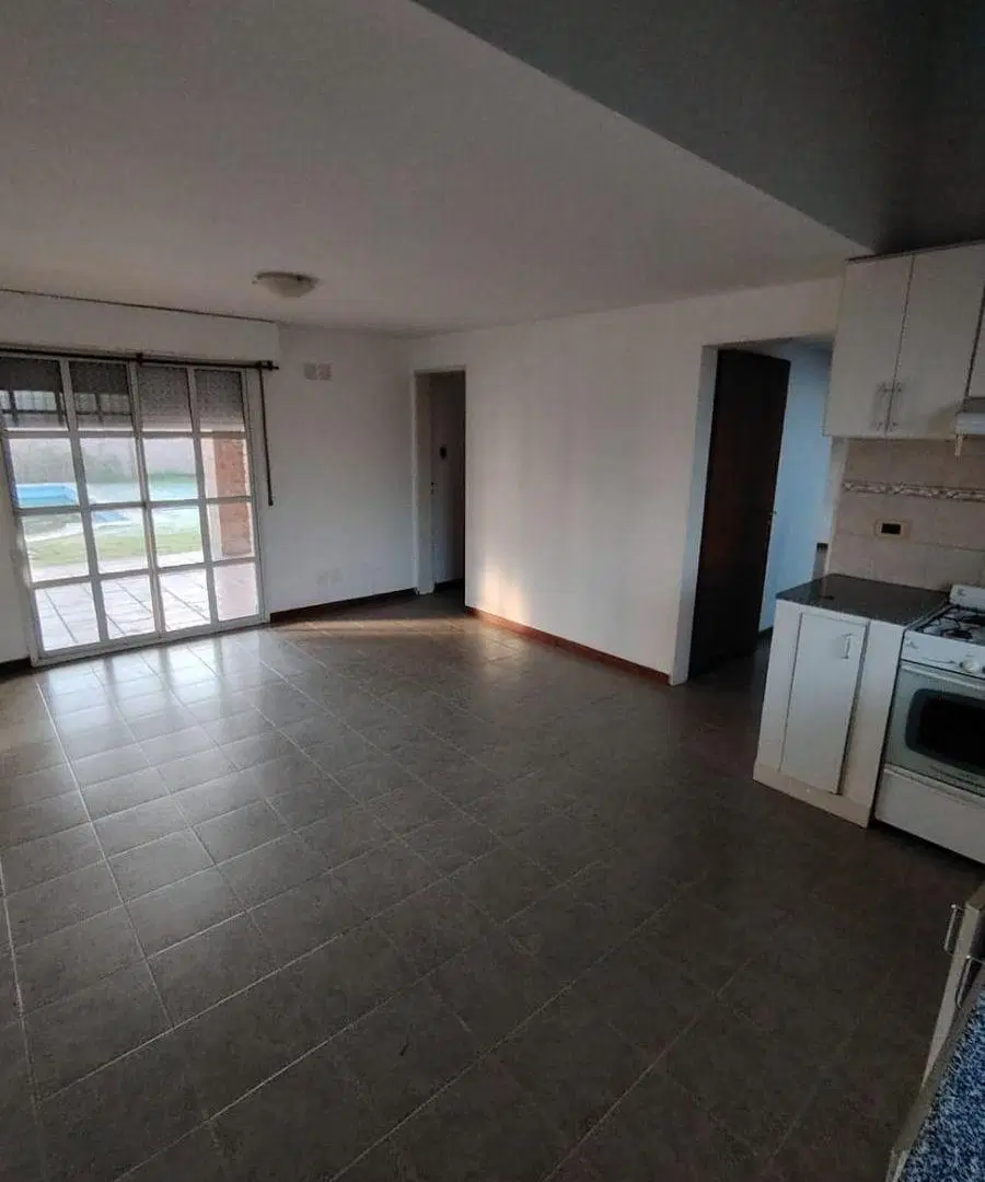 CASA EN ALQUILER EN FUNES | José Ingenieros 2900 5