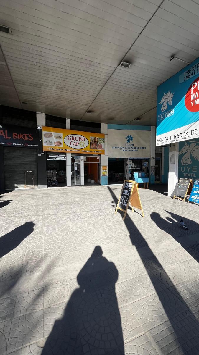 Complejo de Locales en Venta en Ezeiza Frente a La Estación 2