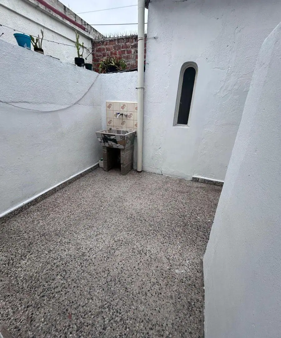 DEPARTAMENTO EN ALQUILER EN CIUDAD MADERO 4