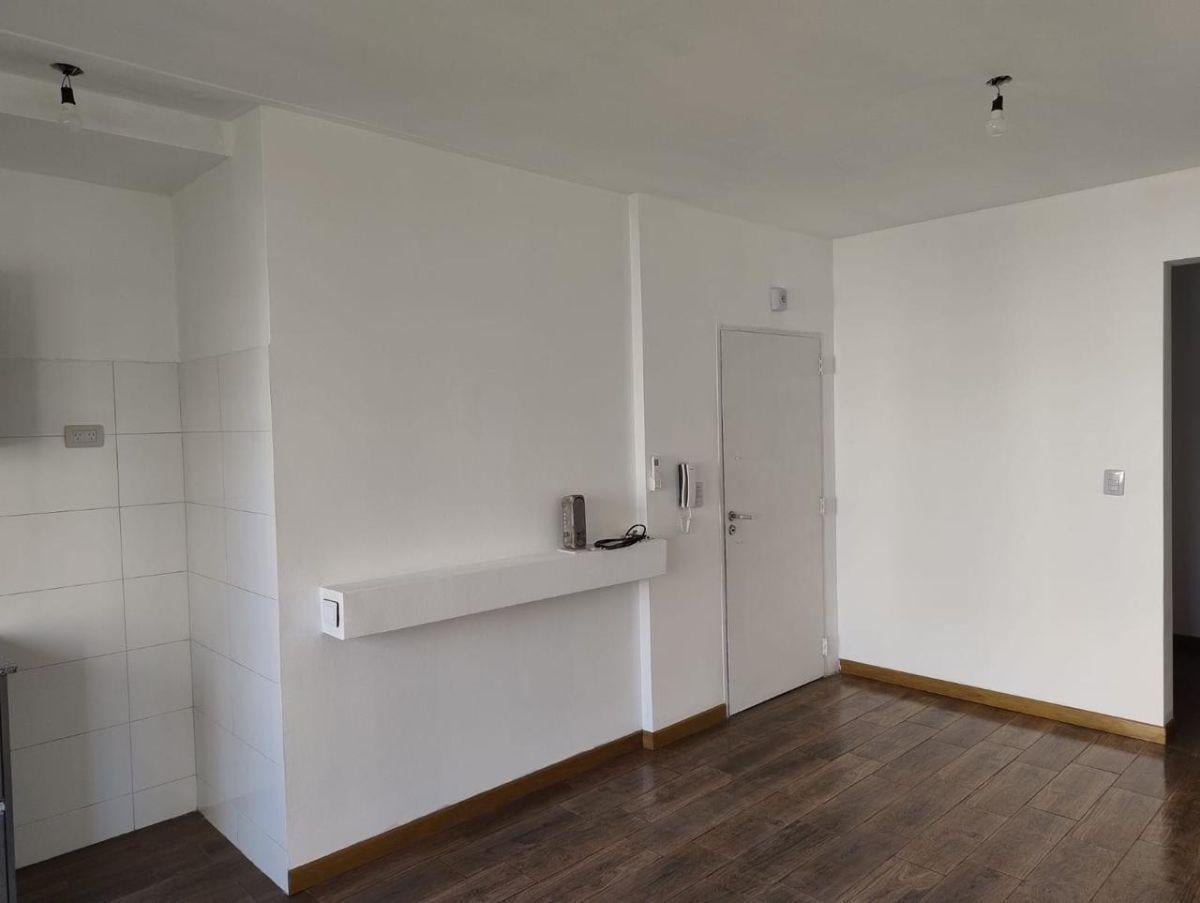 MONOAMBIENTE EN ALQUILER
