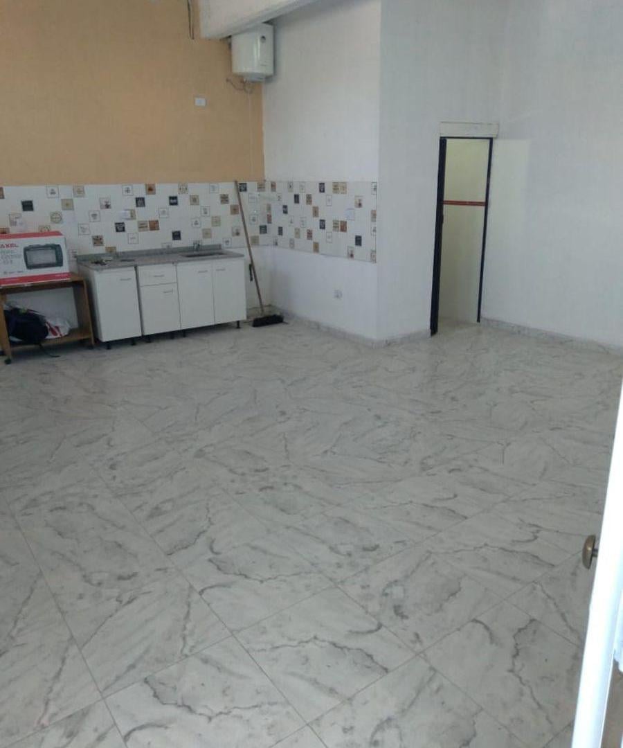 Foto de Monoambiente en alquiler en Tapiales, imagen 2