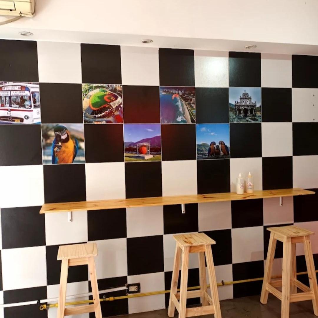 Foto de VENTA – LOCAL COMERCIAL CON COCINA Y PATIO | BAULERA - CHACABUCO 137, imagen 5
