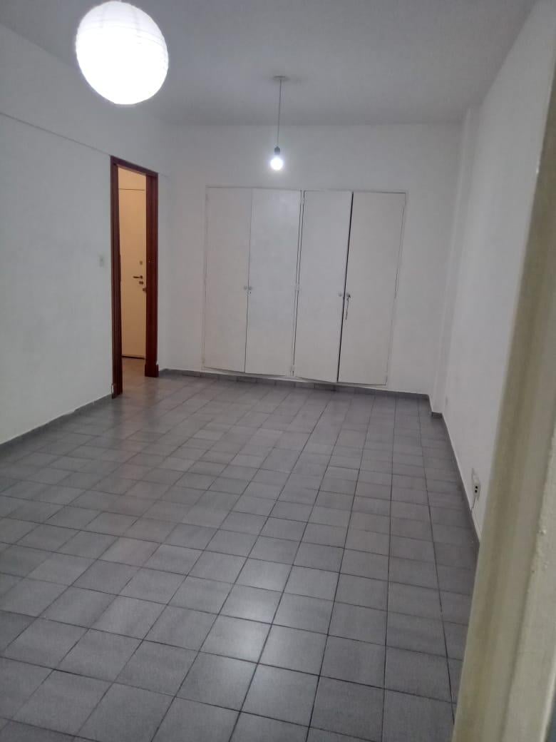 Foto de RECOLETA, MONOAMBIENTE CON PATIO Y AMPLIA COCINA SEPARADA, imagen 3