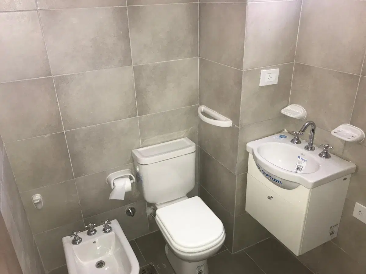 DEPARTAMENTO DE 1 DORMITORIO AL FRENTE. 5