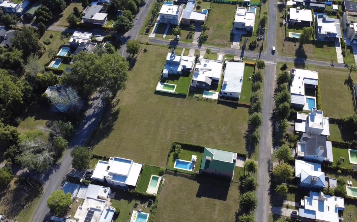 Foto de Terreno en venta. Las Casuarinas. 527 m2, imagen 3