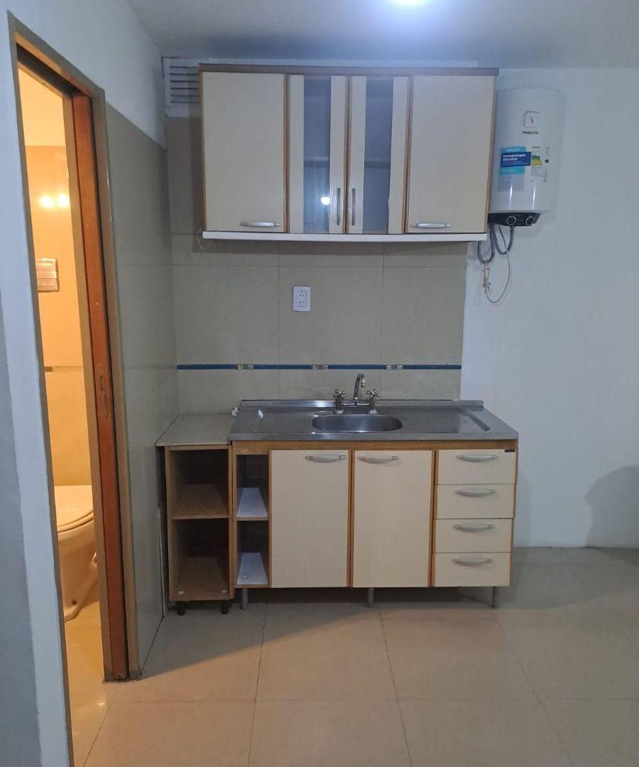 Foto de MONOAMBIENTE EN ALQUILER - CENTO, imagen 3