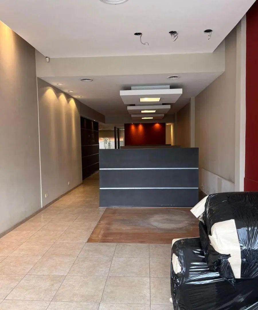 Local comercial de 200 m² en alquiler en Canning. 4