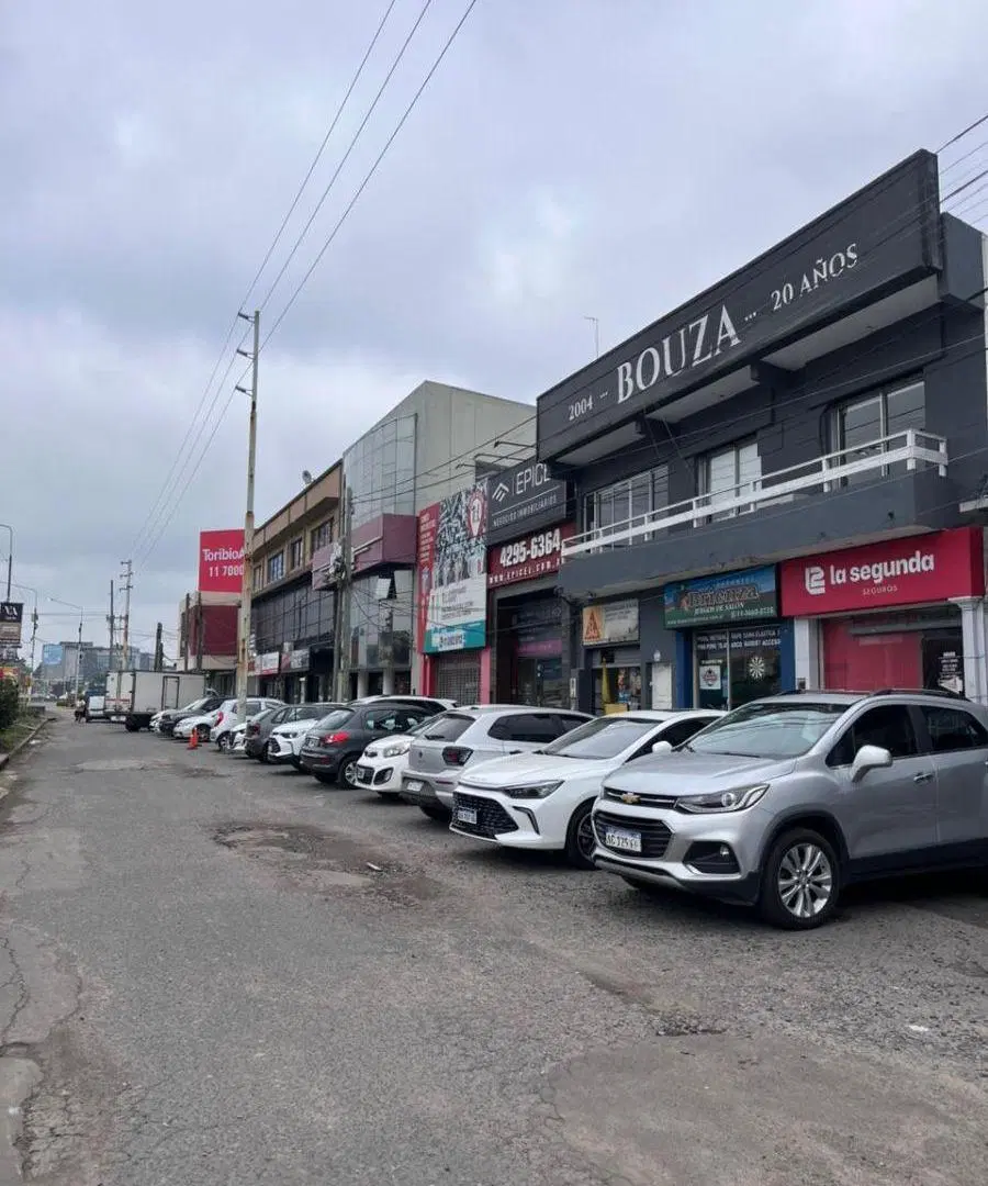 Local comercial de 200 m² en alquiler en Canning. 2
