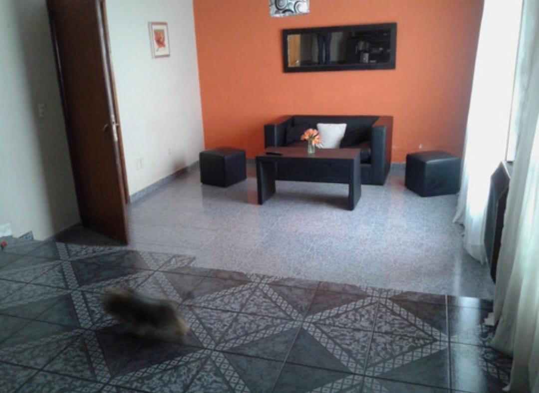 Foto de VENDE HERMOSO CHALET, CASA QUINTA EN LA CIUDAD BANFIELD., imagen 5