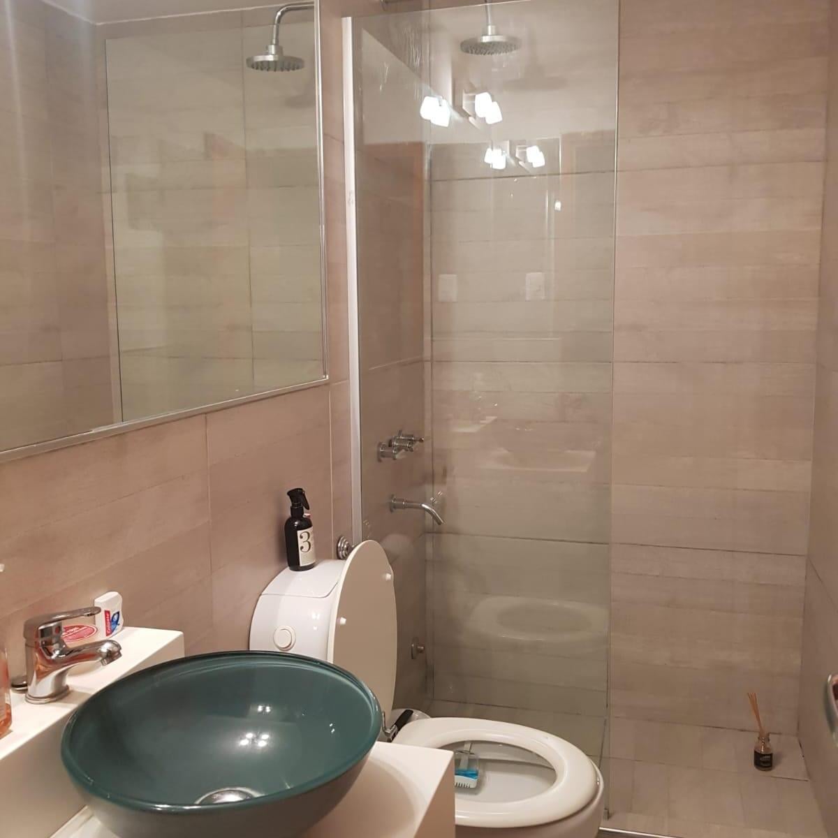 Foto de Casa de tres dormitorios con pileta en venta, imagen 5
