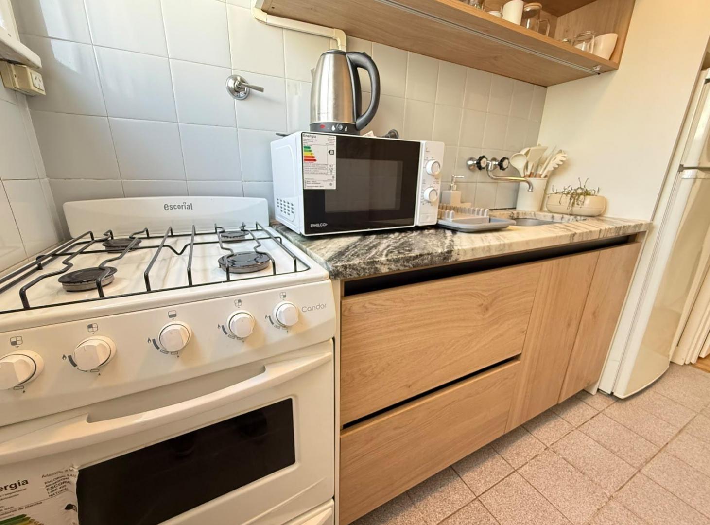 Foto de VENTA DEPARTAMENTO 1 AMBIENTE, MACROCENTRO, MAR DEL PLATA, imagen 2