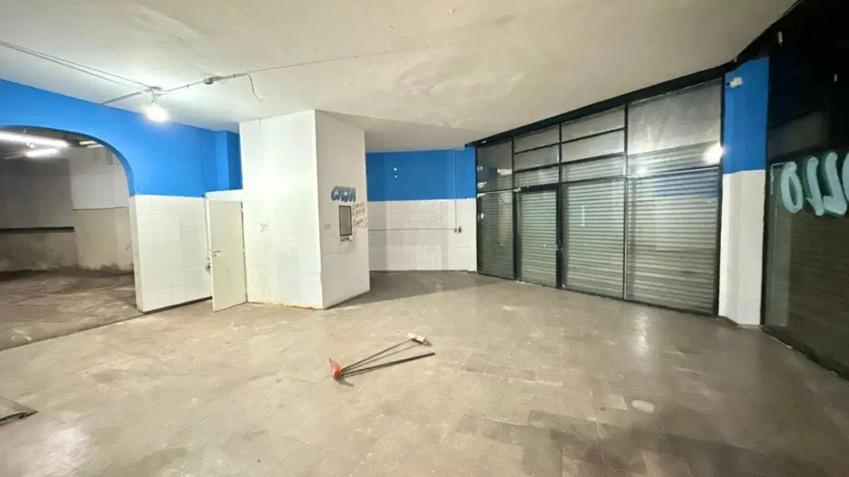 Local 250m2 C/oficina y Depósito, Plena Zona Comercial Crovara. 4