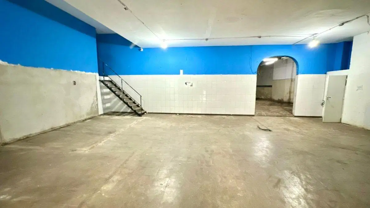 Local 250m2 C/oficina y Depósito, Plena Zona Comercial Crovara. 2