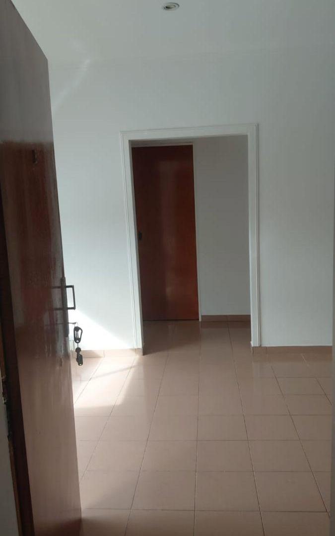 Foto de DEPTO. 3 AMB C/ PATIO., imagen 1