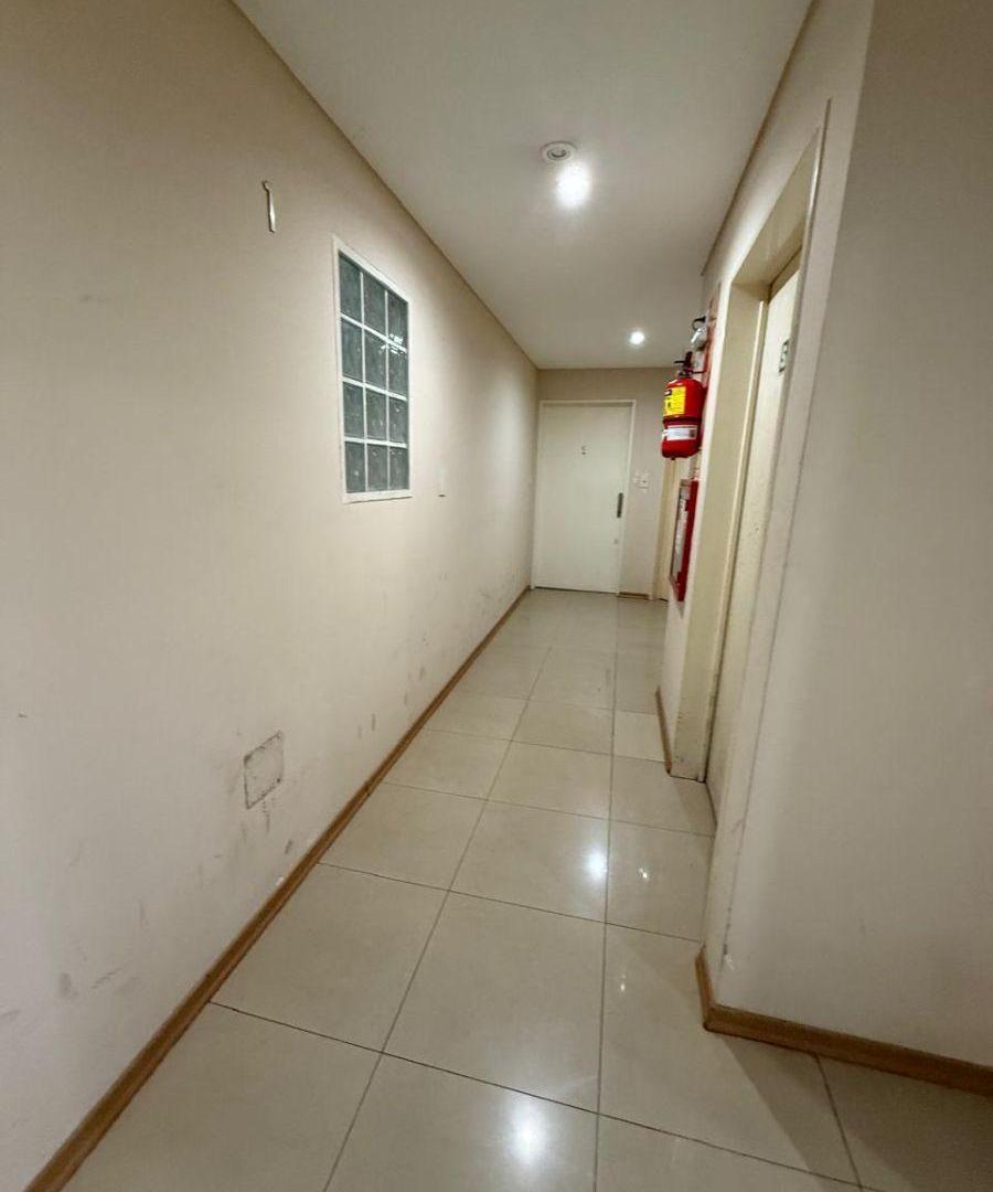 Foto de ALquiler Departamento 2 amb frente, cocina, barra, living comedor a, imagen 4