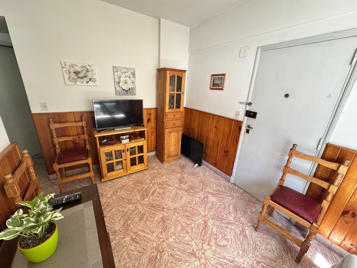 Vendemos Depto de 1 Amb y Medio Al Lateral Zona Aldrey 1