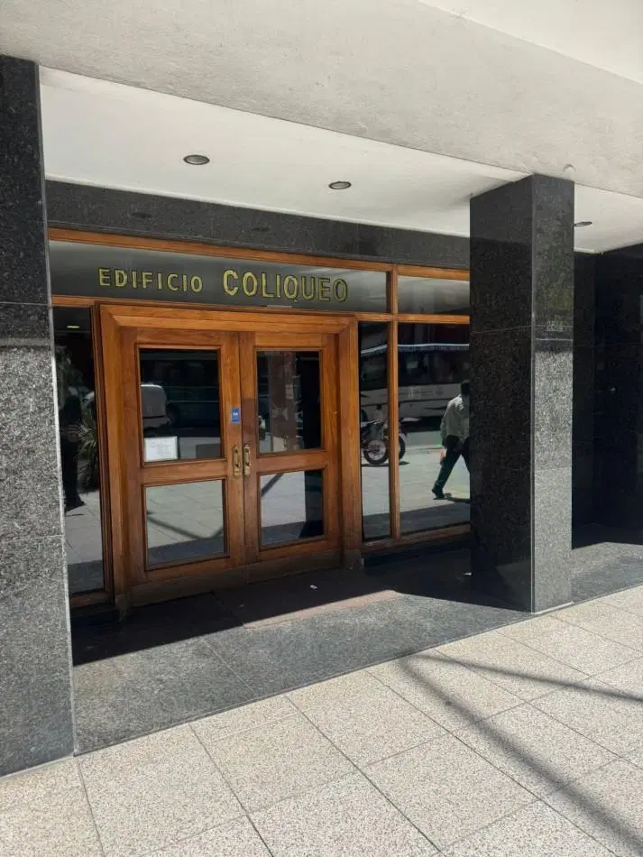 VENTA DE COCHERA CUBIERTA. ZONA CENTRO 5