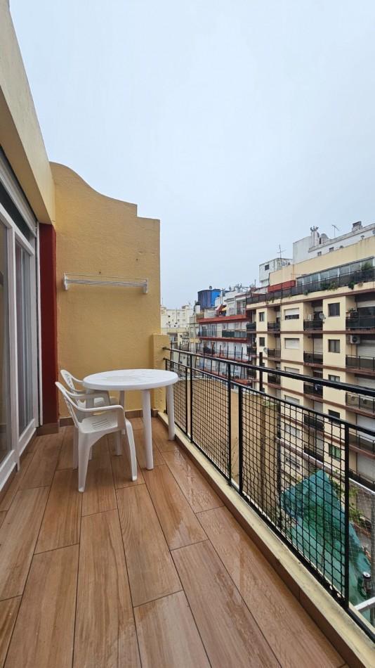 Foto de VENDEMOS DEPARTAMENTO DE 1 AMBIENTE CON AMPLIO BALCON RECICLADO INTEGRO, imagen 2