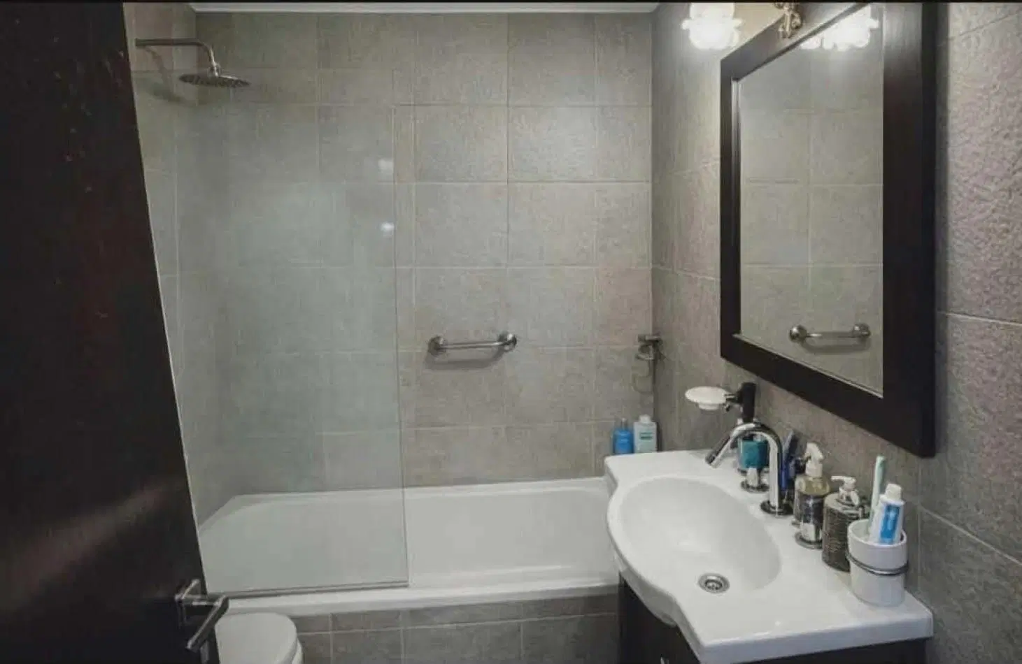 VENDEMOS DEPARTAMENTO DE 2 AMB CON DEPENDENCIA BALCON Y PATIO A LA CALLE 2