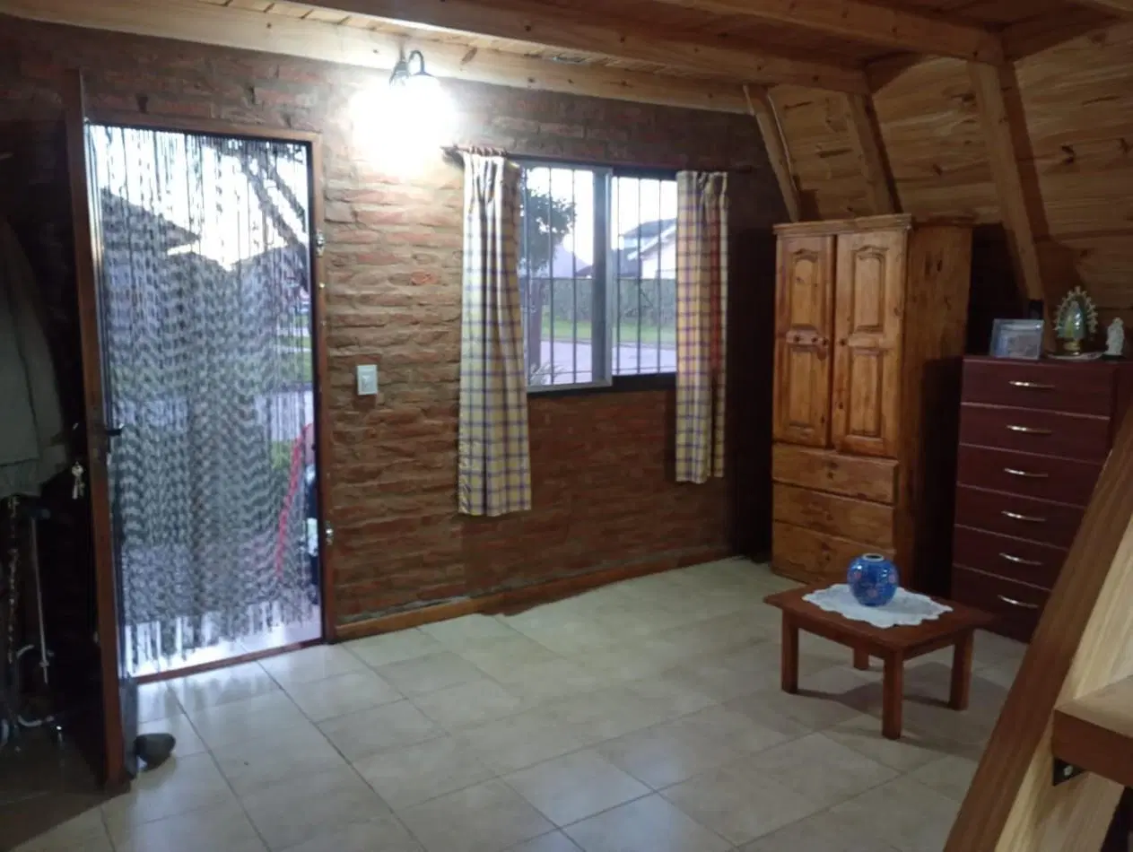 ALQUILER CABAÑA ESTILO ALPINA ZONA ALFAR 3