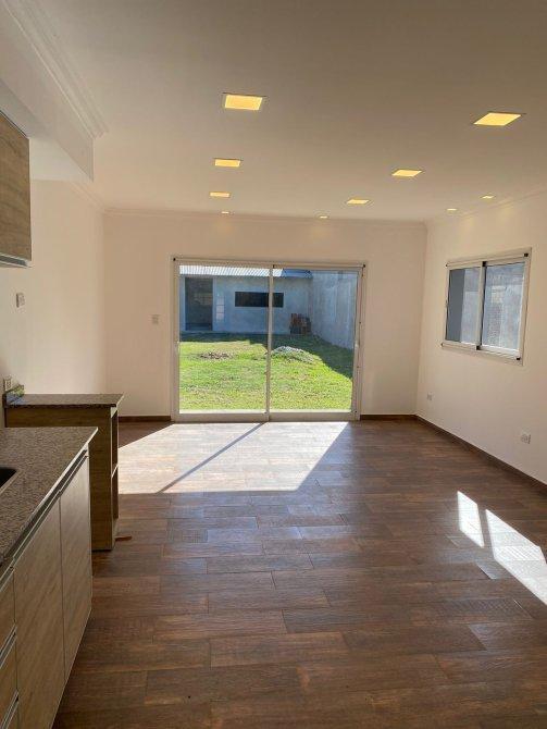Casa en Balcarce a 1/2 Cuadra de Circunvalación 4
