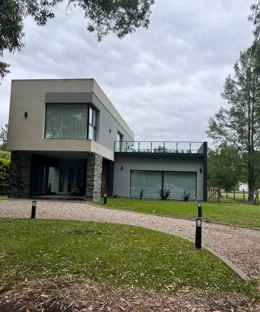 Casa en Miralagos 3