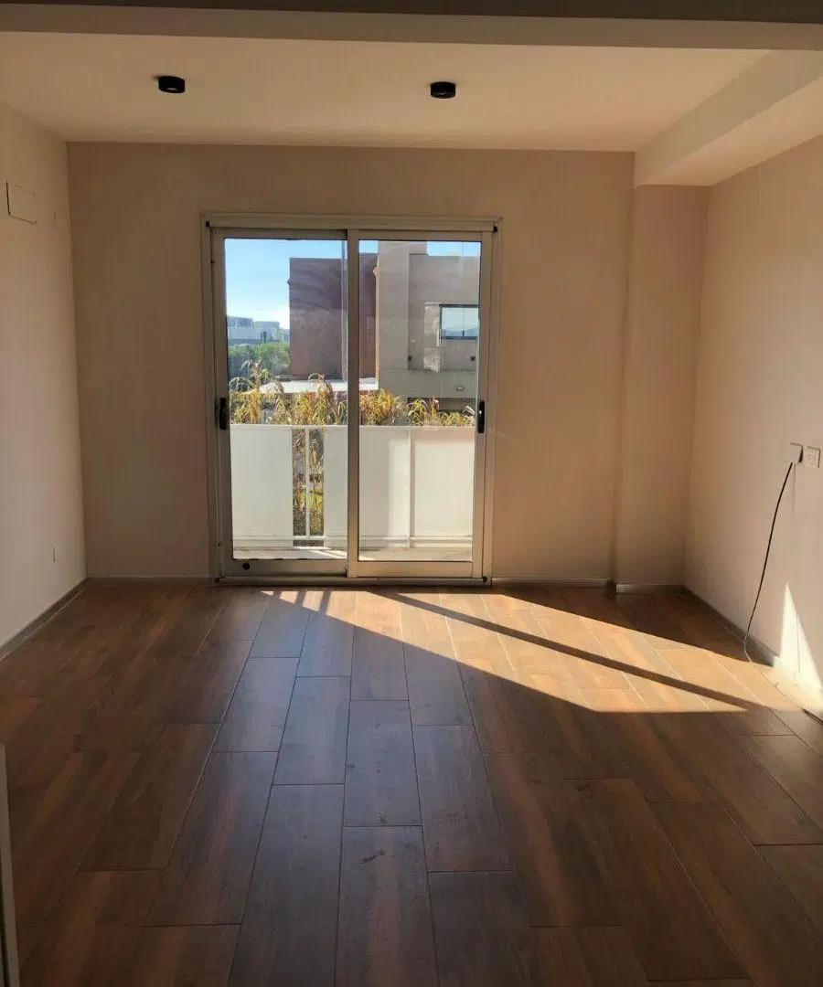 Departamento frente al Parque Lineal 3