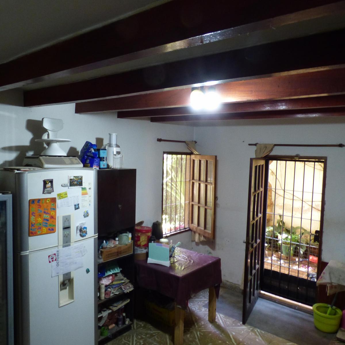 2 Departamentos de 1 Dormitorio + Casa Zona Centro con Patio 4