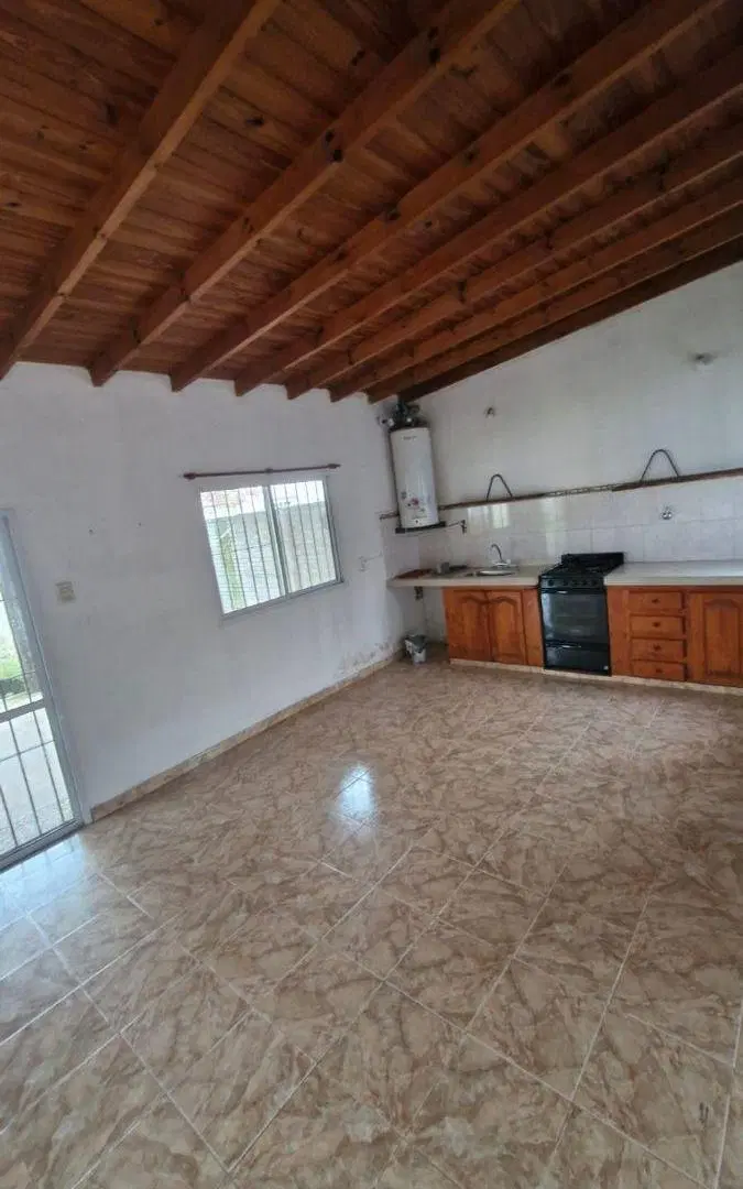 LOS ROBLES 151, VICENTE CASARES 5