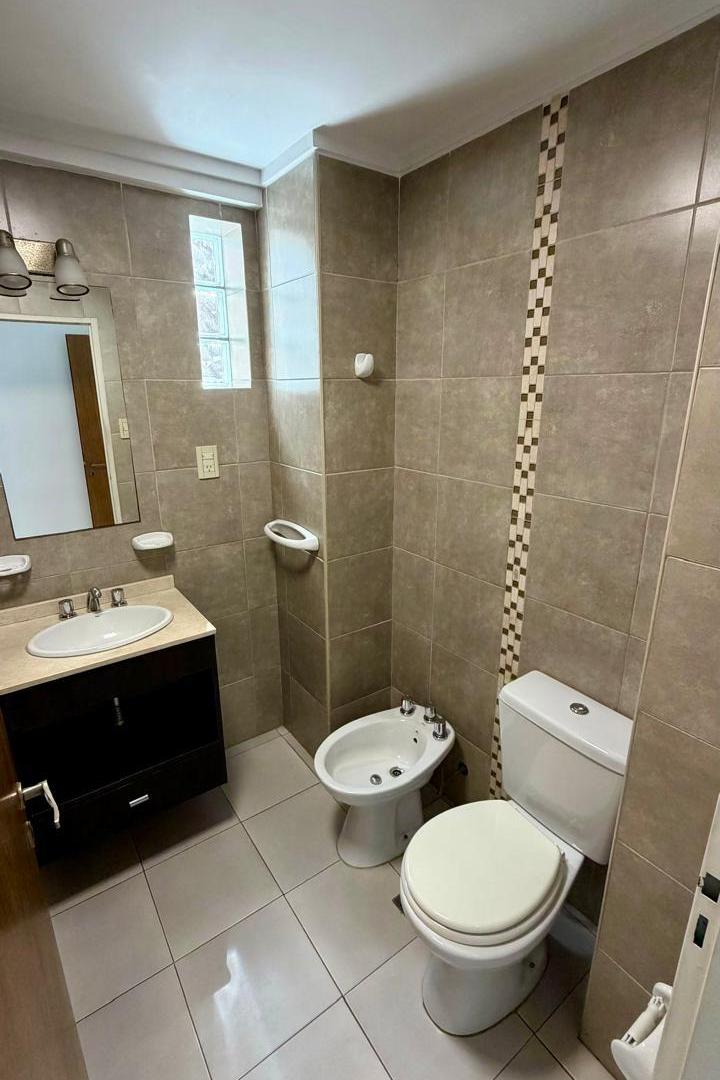 Foto de impecable dpto 1 dormitorio en alquiler, imagen 1