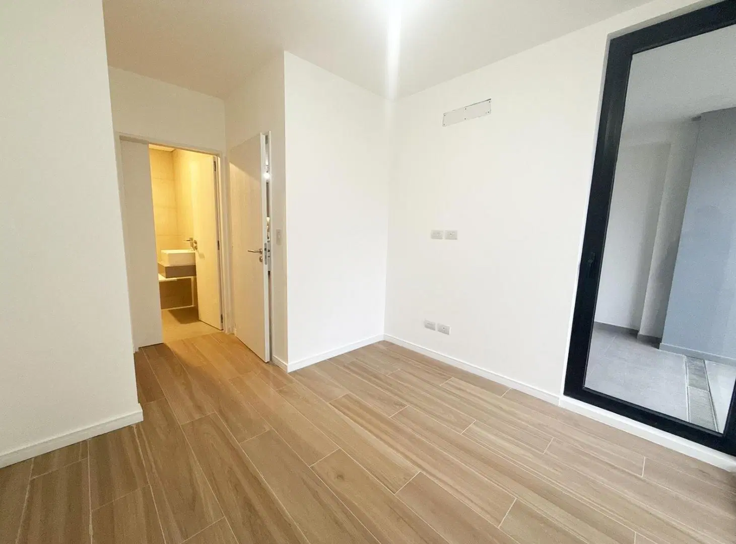 Venta Departamento 2 ambientes con balcon en Palermo 8