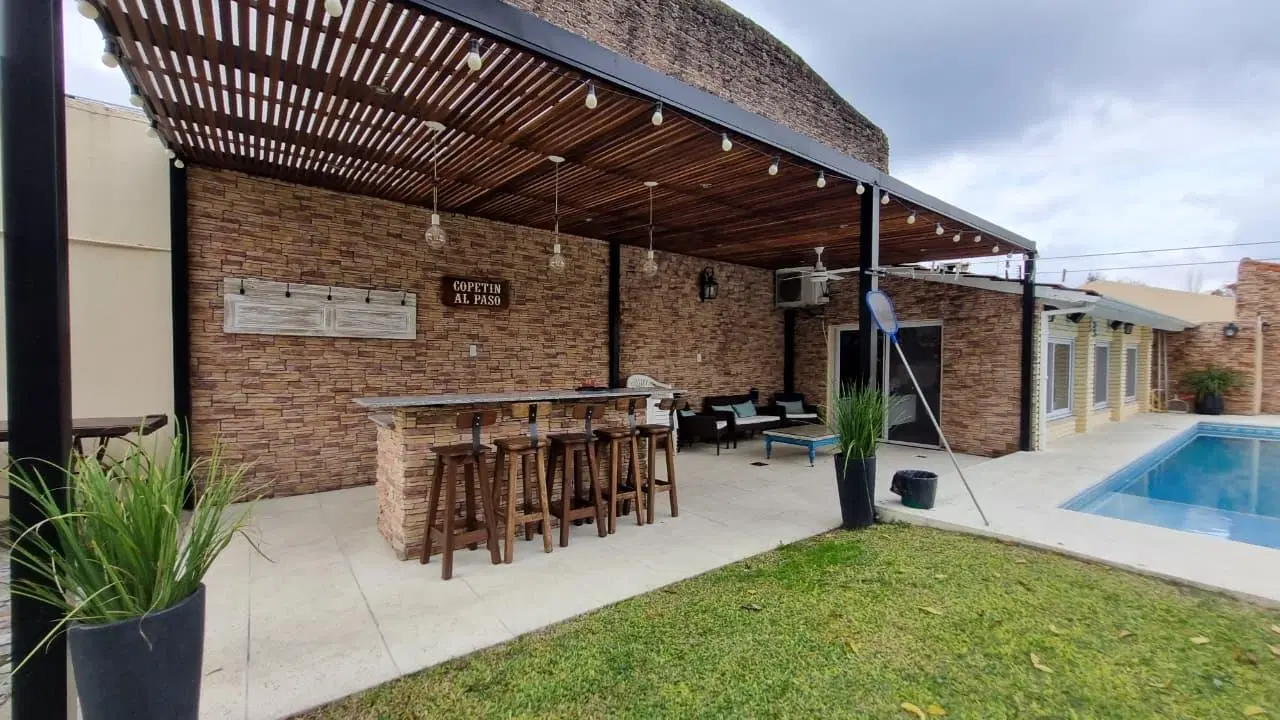 Casa en venta Hurlingham 4