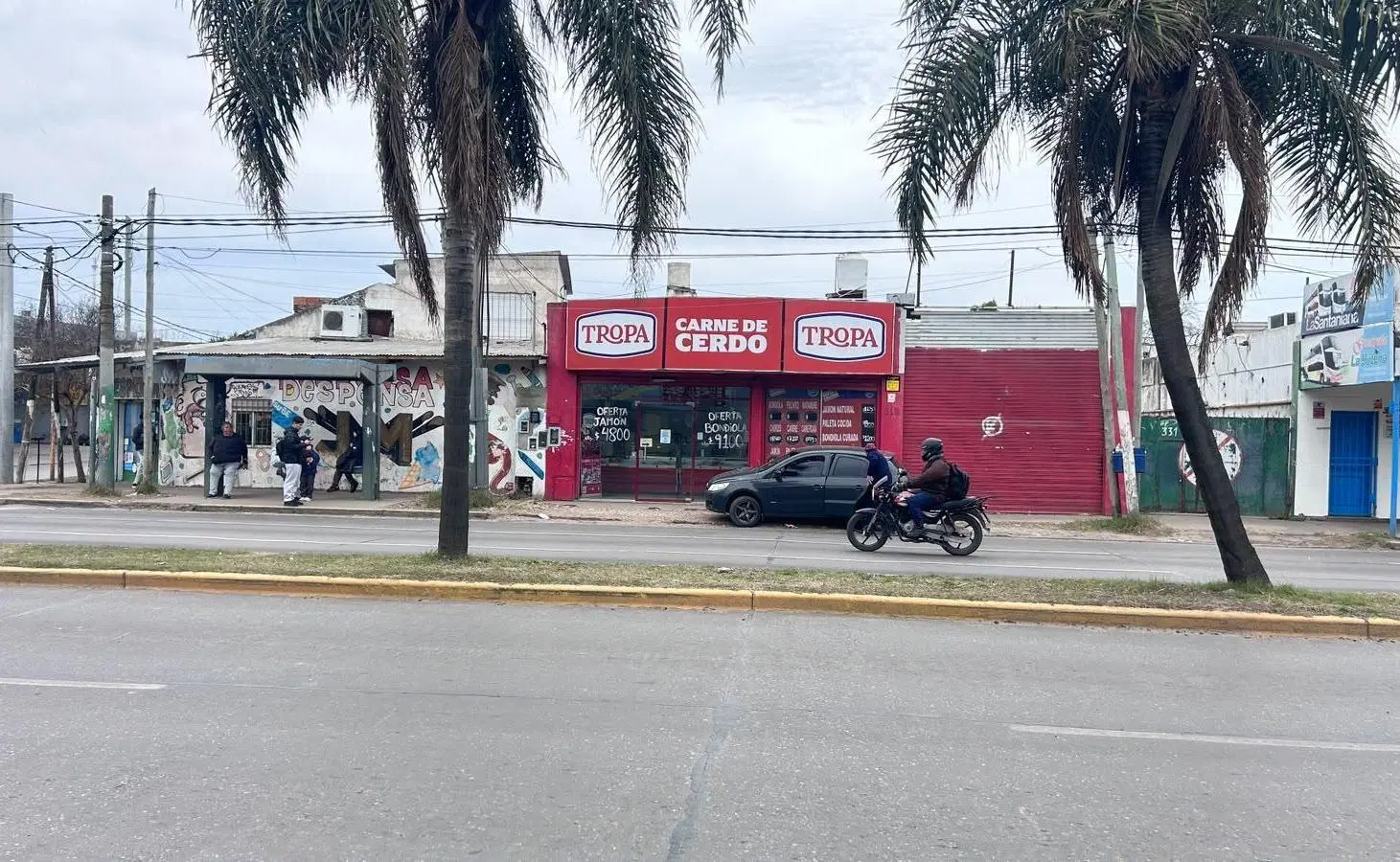 Local con galpon y vivienda 4