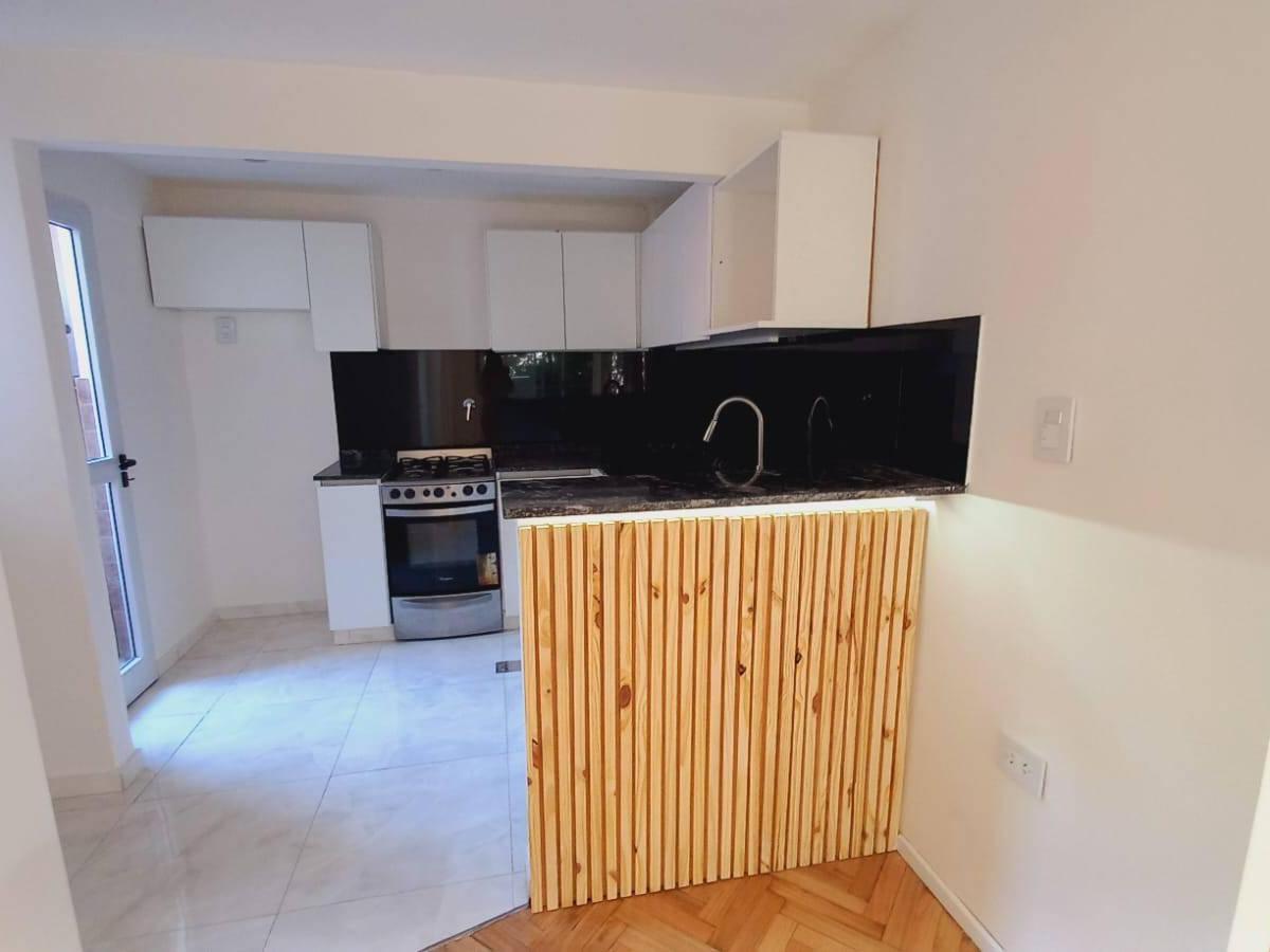 Departamento en Venta en Caballito de 3 Ambientes con Balcón Corrido 2